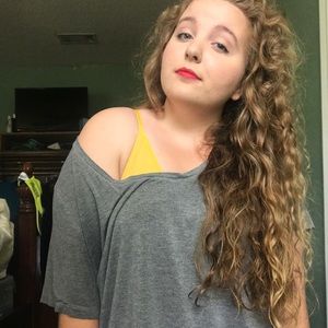 Meet your Posher, Brianna